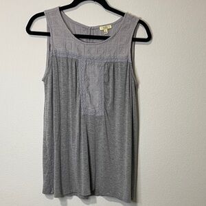 Small Gray Sleeveless Textured Crochet Tank Top Women's Top